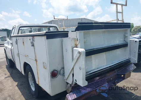 1985 Chevrolet C20 from USA, damaged, VIN 1GBGC24M1FS184803